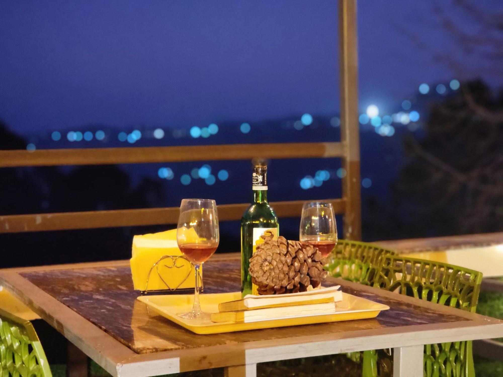 Pine Valley Resort 카사울리 외부 사진