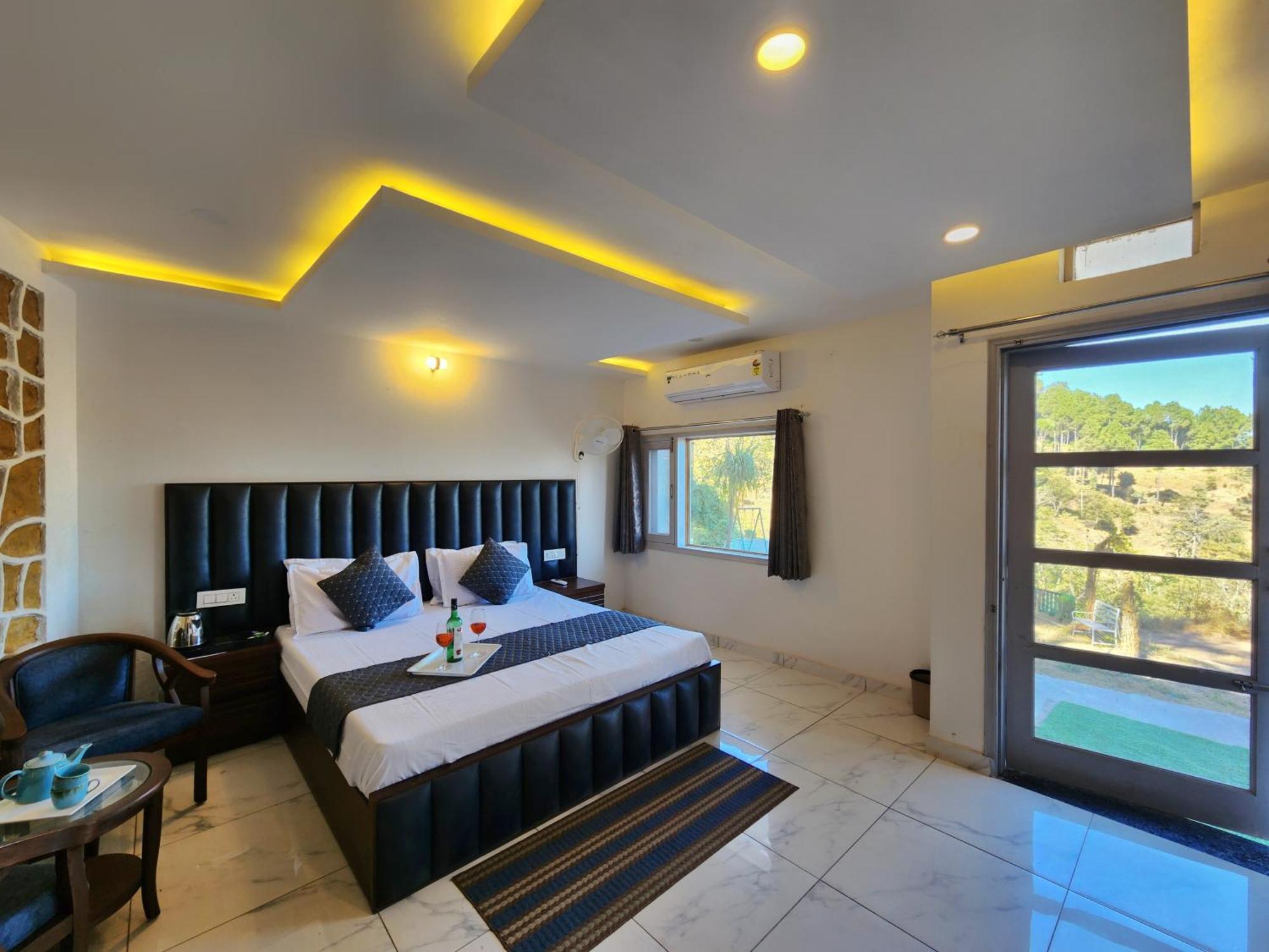 Pine Valley Resort 카사울리 외부 사진