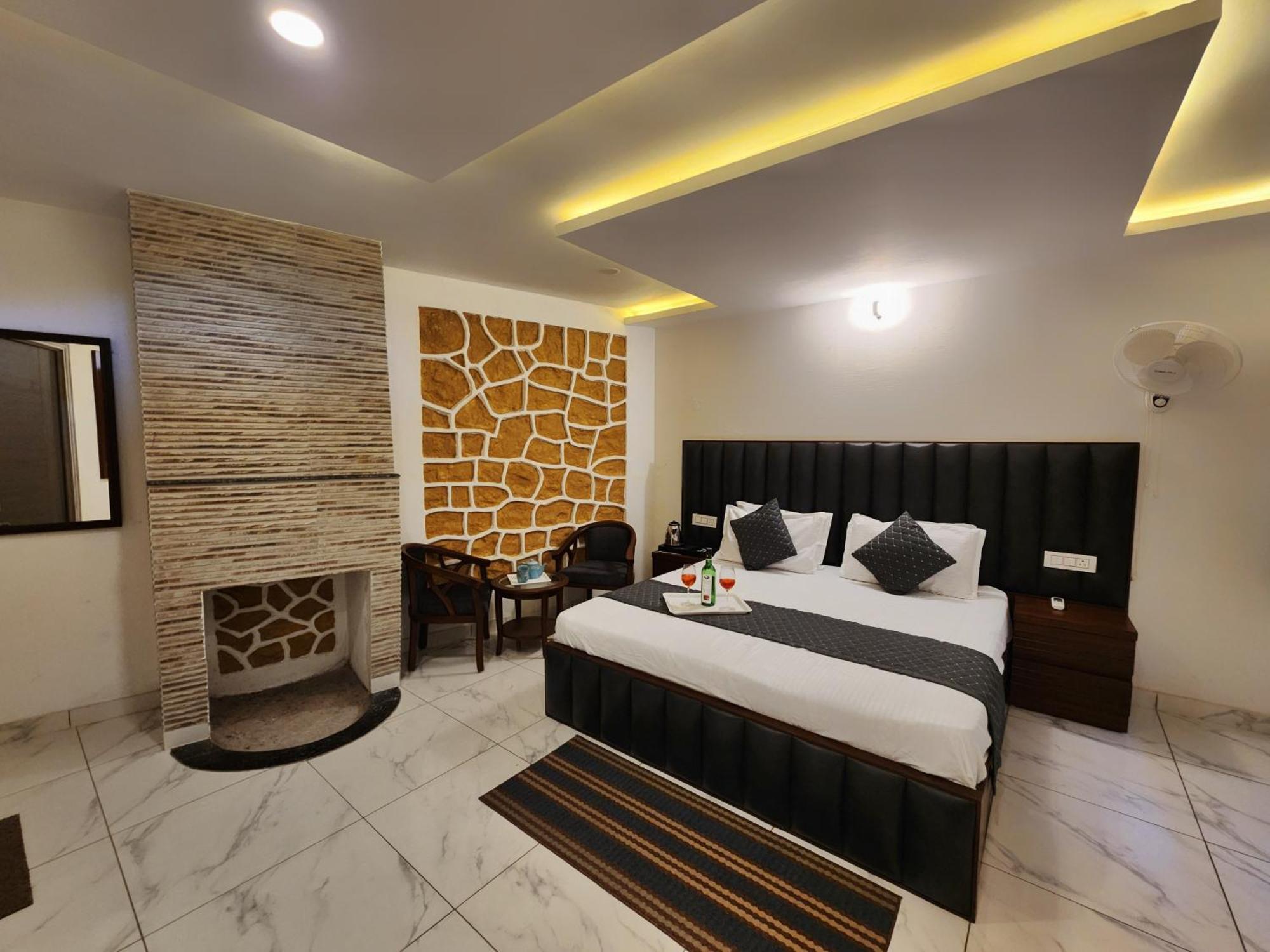 Pine Valley Resort 카사울리 외부 사진